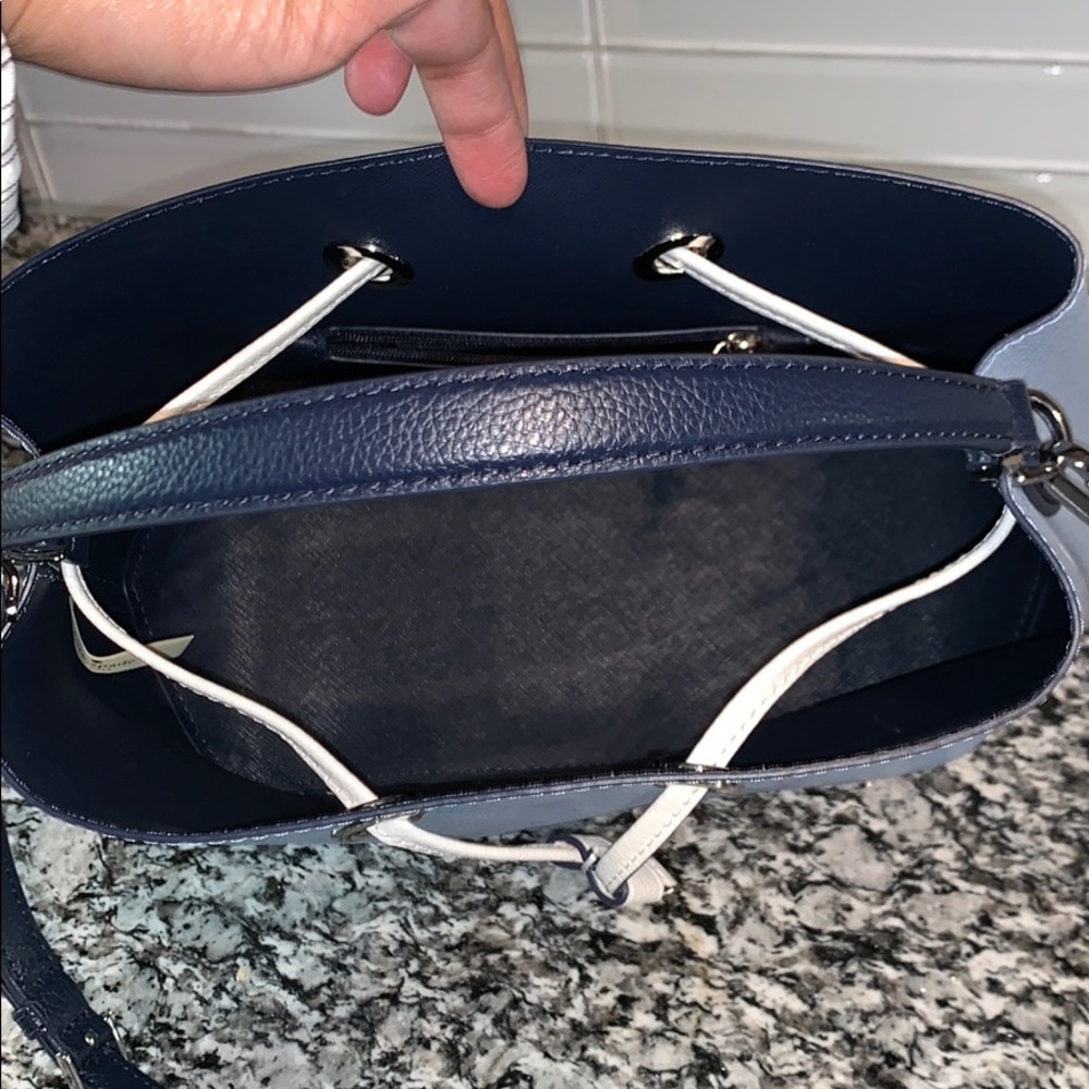 Kate spade bucket crossbody bag - Picture 4 of 6